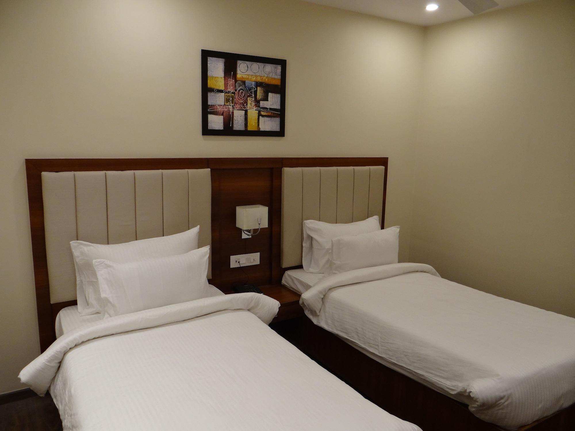 Hotel Tridev Varanasi Eksteriør billede